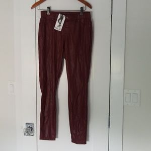 HUE leatherette leggings